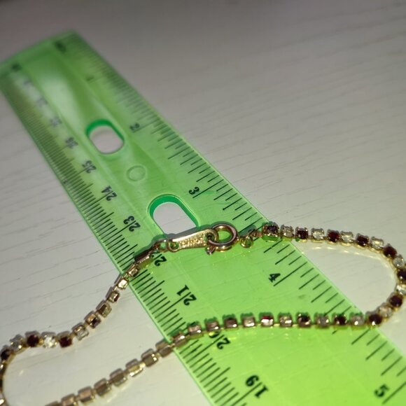 Red & White Stones Gold Bracelet Vintage Rhinestones Small Hand Wrist Boho - Picture 5 of 7